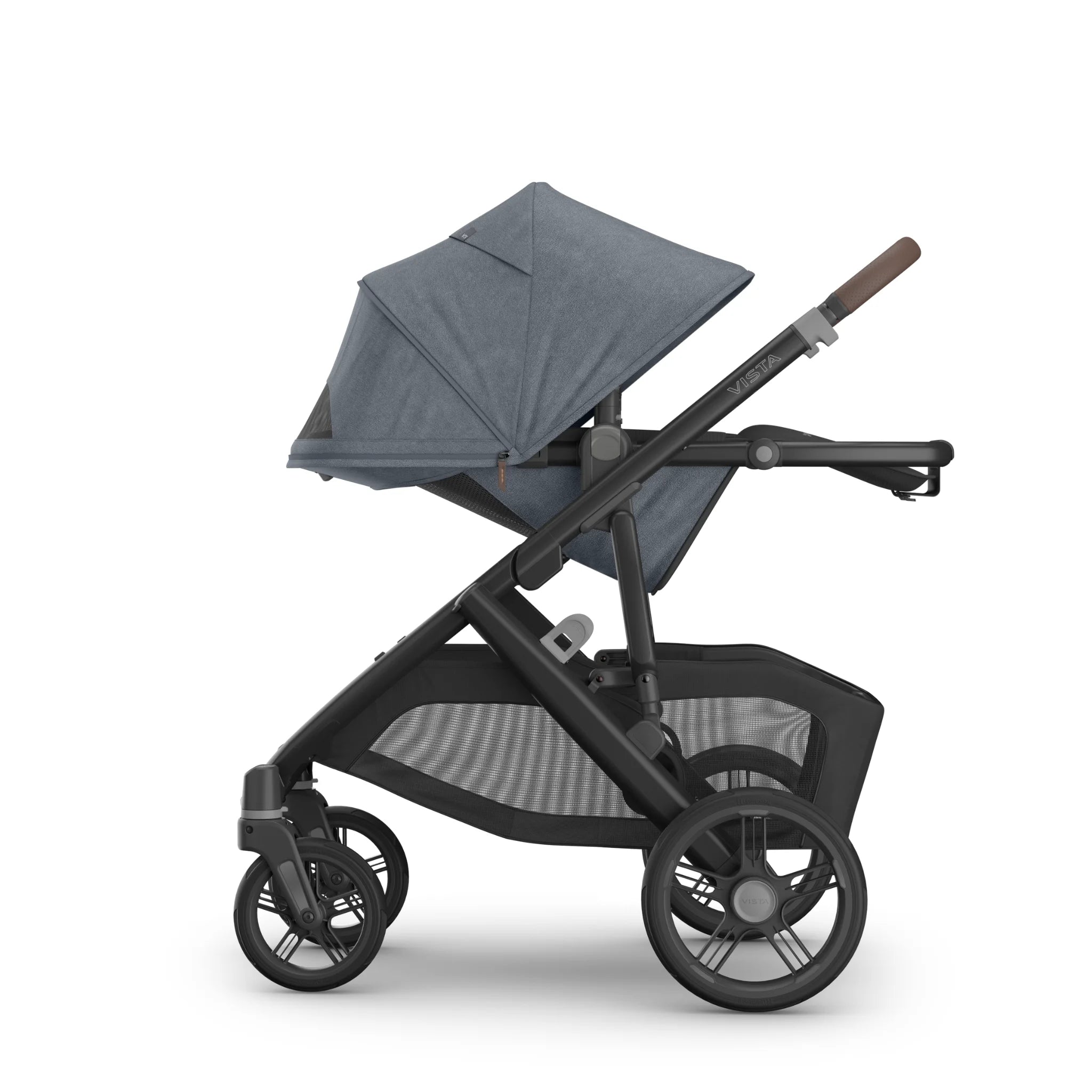Toddler seat of the Vista fully reclined with sunshade extended on Julian fashion.