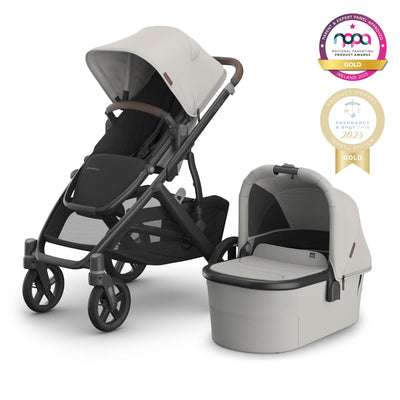 Vista in the Savannah fashion with matching bassinet and gold award logos on a white background.